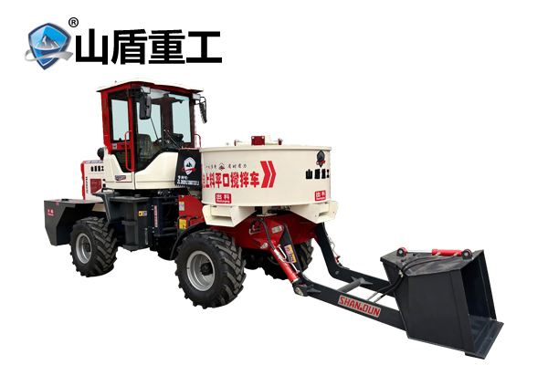 1600型自上料平口攪拌車